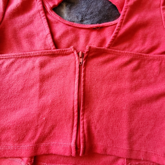 Charlotee Russe Crop Top - Picture 3 of 5